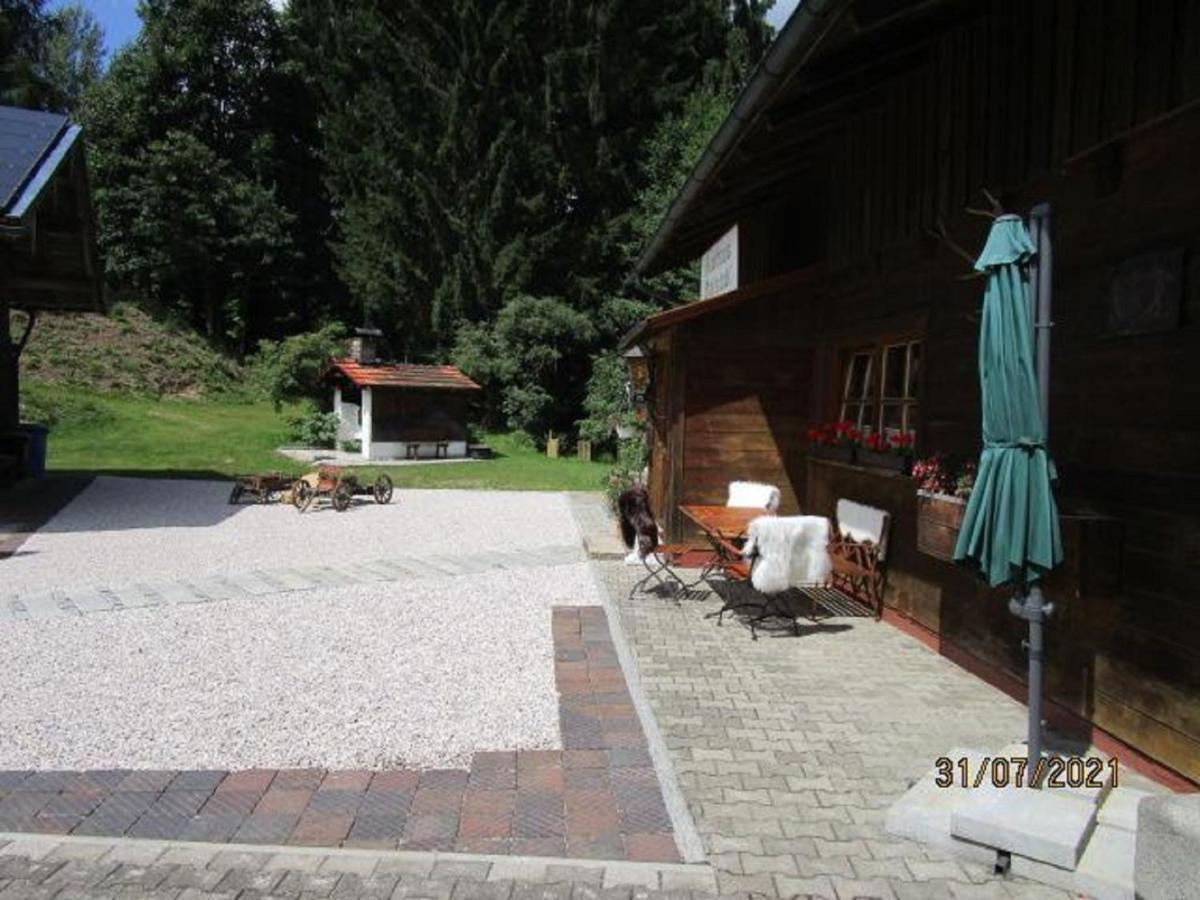 Waldstadl, Andrea's Woidhaisl * Arnbruck